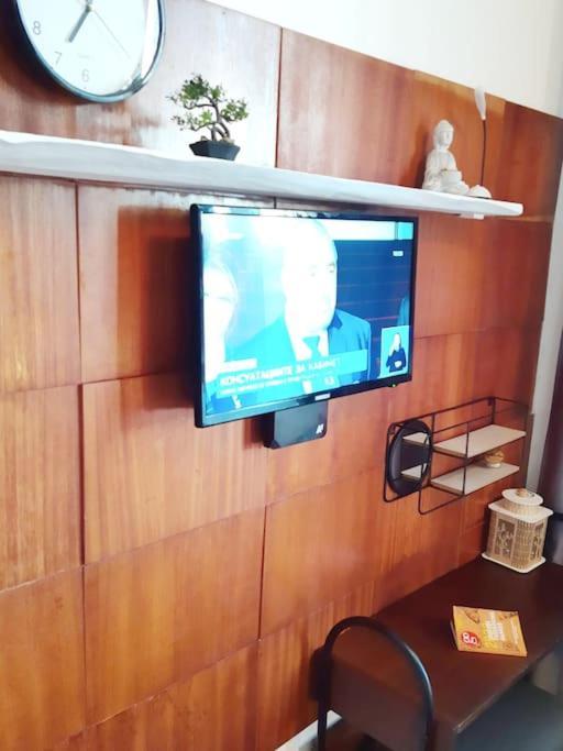 Sofia Zen - On Metro, Ultra Fast Wi-Fi Apartment Ngoại thất bức ảnh